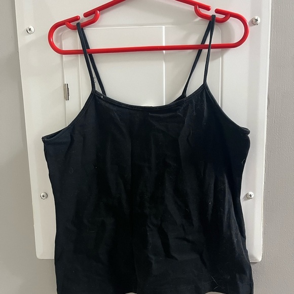 Fitted Black Sleeveless Camisole with Spaghetti Straps - Picture 1 of 1